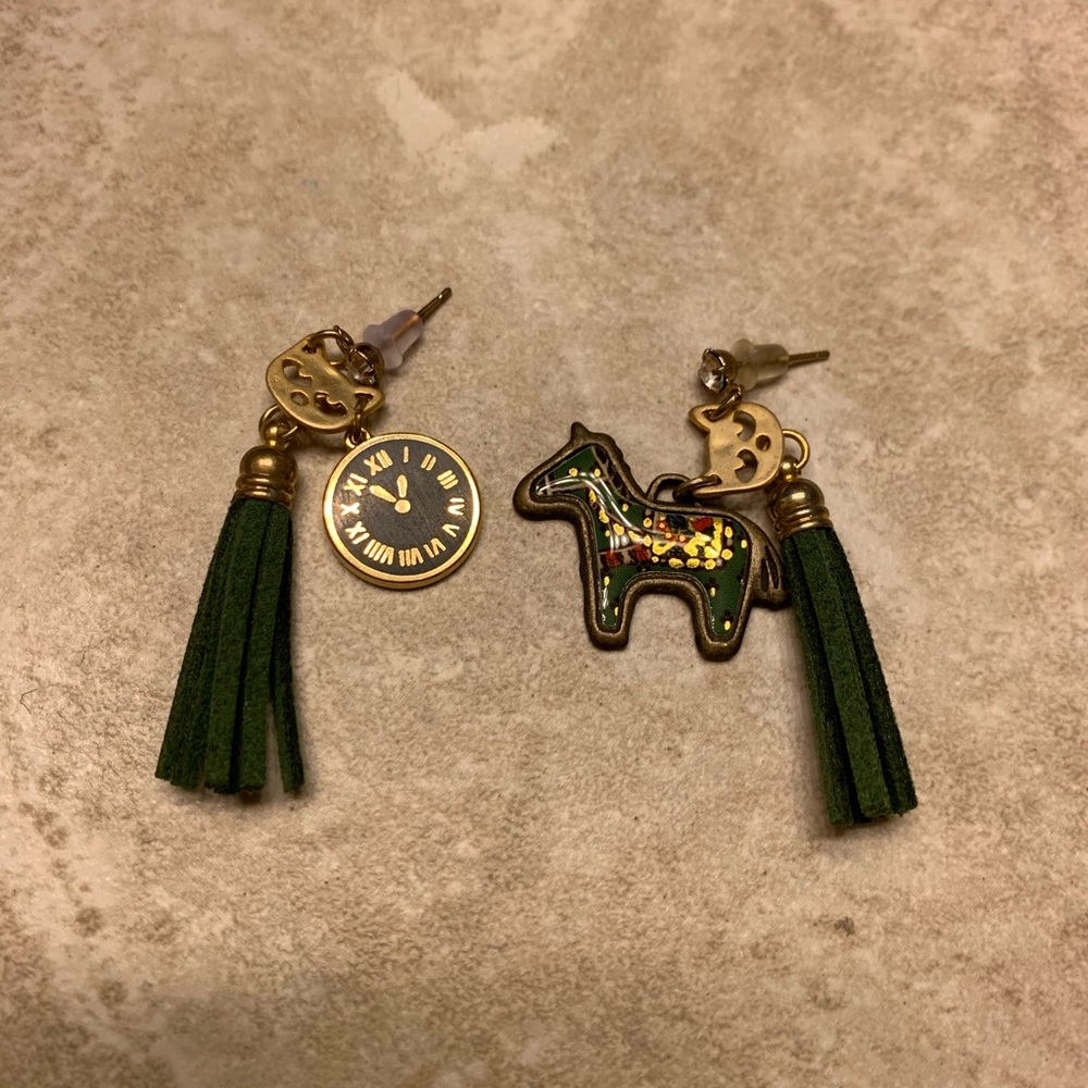 Green tassels earring